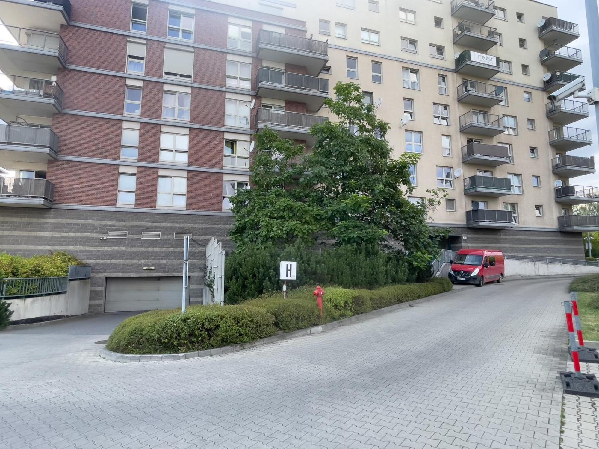 Urban Apartments Premium Baildona No 11 Free Garage, Self Check-In カトヴィツェ エクステリア 写真